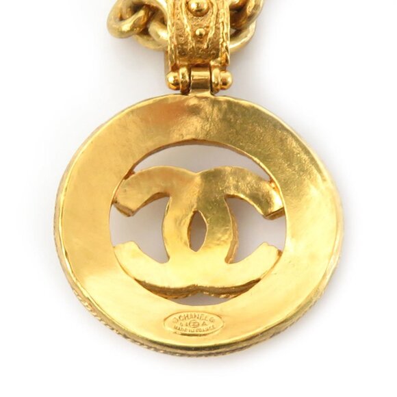 CHANEL Gold Coco Mark Necklace - Picture 4 of 5